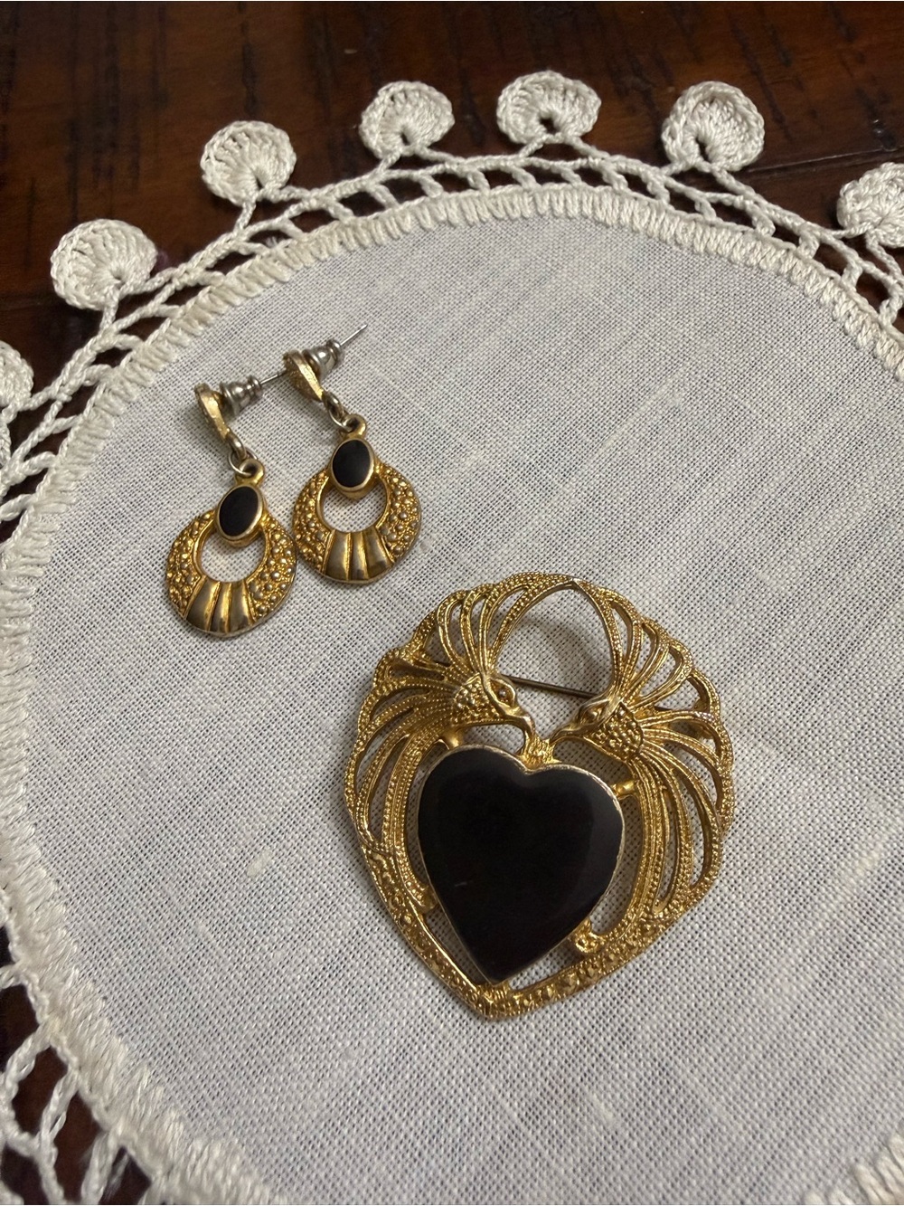 Vintage Mystique Gold-Tone Heart Brooch and Earrings Set with Black Enamel